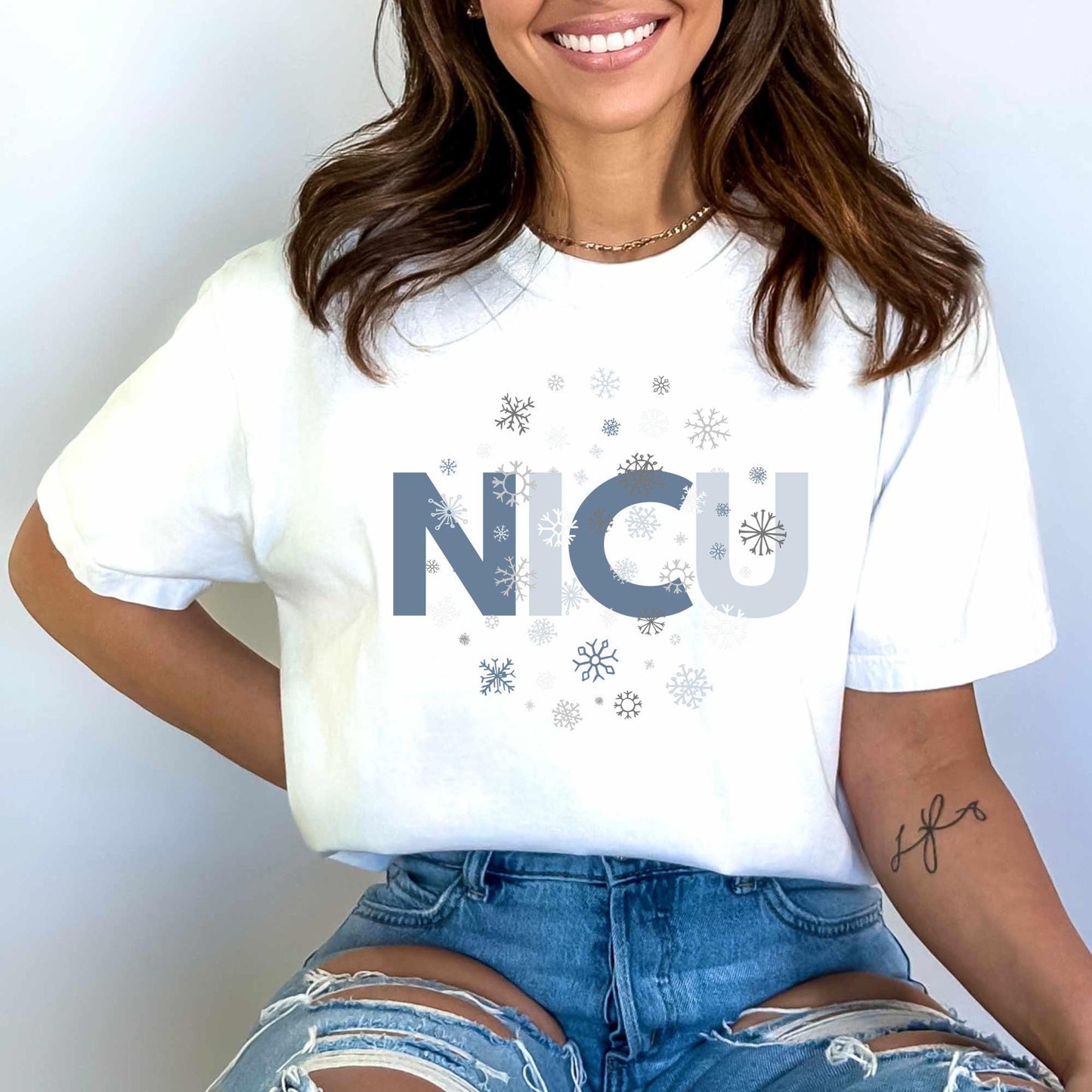 NICU Christmas Shirt Comfort Colors NICU Nurse Christmas T-Shirt NICU Crew Xmas Group Shirts Neonatal Icu Nurse Gift for Nicu Rn Grad Gift