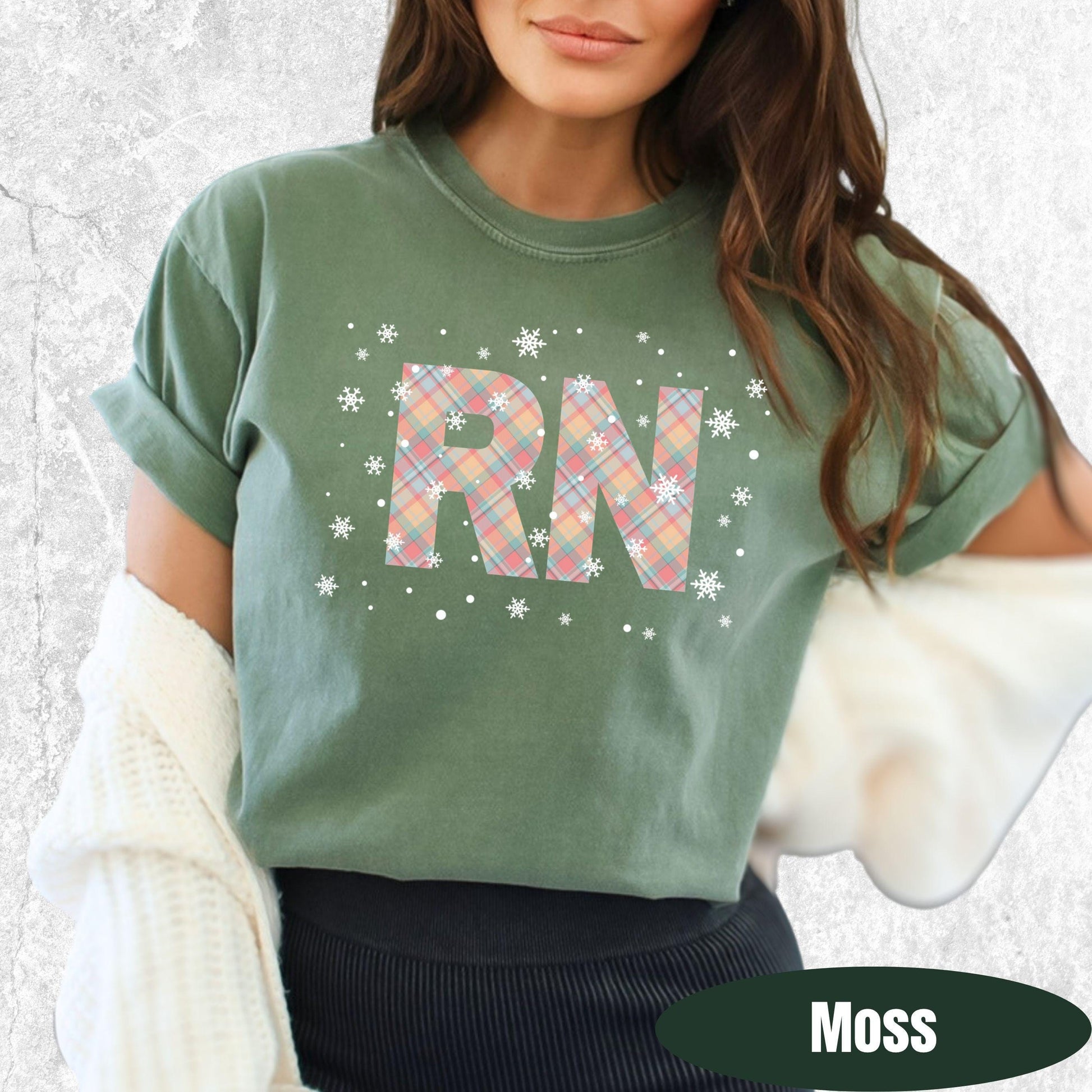 Registered Nurse Christmas Shirt | Pink Pastel Snowflake Tee for Holiday Shifts